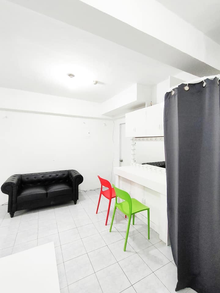 blackroom photo studio